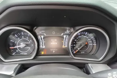 Jeep Grand Commander 2018, 121199 км, за 78714.43 CNY - фото 14