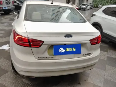 Ford Escort 2017, 94400 км, за 18100 CNY - фото 3