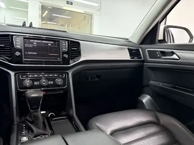 Volkswagen Teramont 2018, 98000 км, за 105800 CNY - фото 17