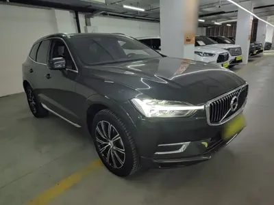Volvo XC60 2021, 45500 км, за 164300 CNY