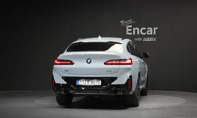 BMW X4 2025, 5049 км, за 89500000 KRW - фото 4