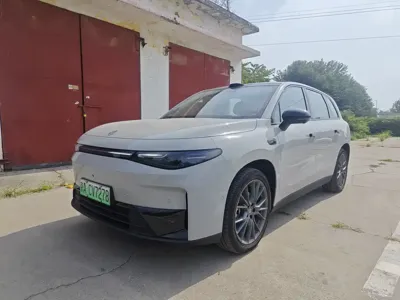 Leapmotor Leapmotor C10 · 2025 год