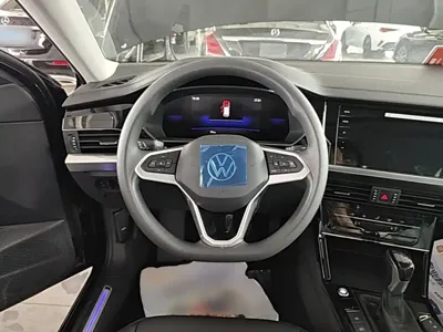 Volkswagen 帕萨特插电混动 2026, 100 км, за 136400 CNY - фото 11