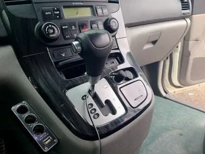Kia Canival 2013, 236618 км, за 3600000 KRW - фото 9