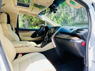Toyota Alphard 2017, 100000 км, за 358000 CNY - фото 9
