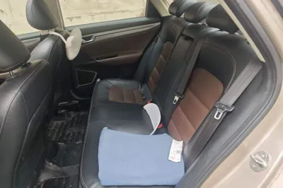 Geely Auto Emgrand GL 2017, 96199 км, за 26960.75 CNY - фото 17