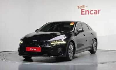 Kia K5 · 2022 год