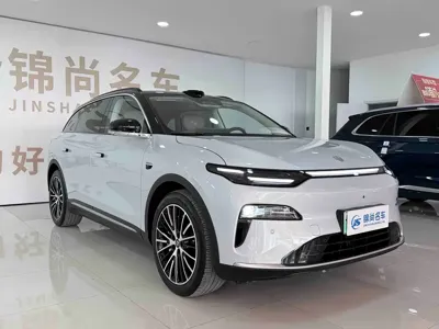Leapmotor Leapmotor C11 2025, 12000 км, за 129800 CNY