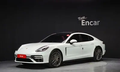 Porsche Panamera · 2023 год