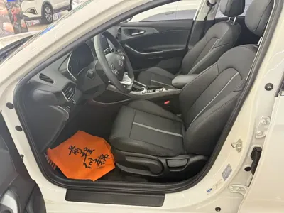 Hyundai Fista 2020, 140000 км, за 39800 CNY - фото 9