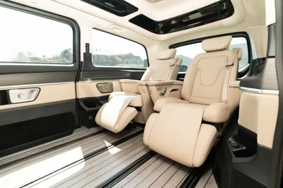 Mercedes-Benz V-Class 2025, 28 км, за 230000000 KRW - фото 10