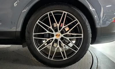 Porsche Cayenne 2024, 29920 км, за 139900000 KRW - фото 21