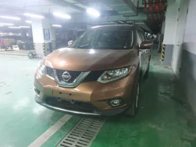 Nissan X-Trail · 2014 год