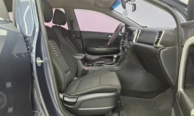 Kia Sportage 2016, 165768 км, за 6000000 KRW - фото 11