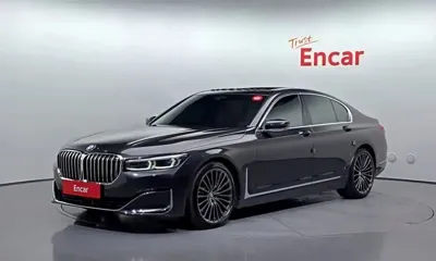 BMW 7-Series · 2021 год