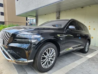 Genesis GV80 · 2025 год