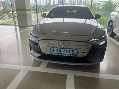 Audi A6 e-tron · 2025 год