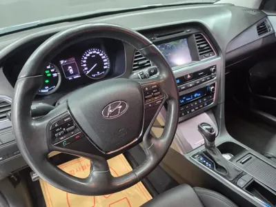 Hyundai Sonata 2016, 52000 км, за 9500000 KRW - фото 12