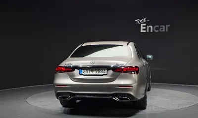 Mercedes-Benz E-Class 2021, 99849 км, за 32900000 KRW
