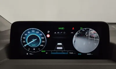 Hyundai Staria 2025, 3459 км, за 67500000 KRW - фото 8