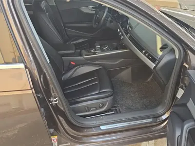 Audi A4L 2018, 93000 км, за 86800 CNY - фото 8