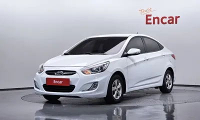 Hyundai Accent · 2012 год
