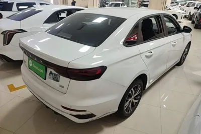 Geely Auto Emgrand 2025, 17400 км, за 64335.98 CNY - фото 6