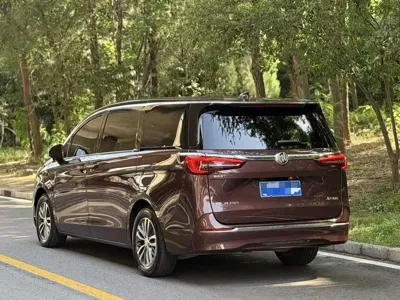 Buick GL8 2022, 116000 км, за 148800 CNY