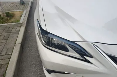 Lexus ES 2018, 114000 км, за 128707.99 CNY - фото 7