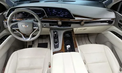 Cadillac Escalade 2024, 22684 км, за 125000000 KRW - фото 7