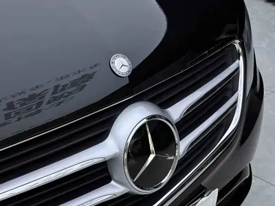 Mercedes-Benz Vito 2019, 12000 км, за 156800 CNY