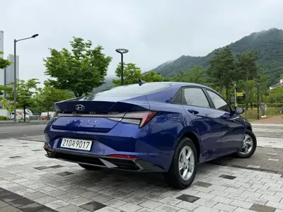 Hyundai Avante 2021, 11400 км, за 17490000 KRW