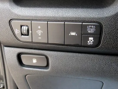 Kia Niro 2022, 115089 км, за 16200000 KRW - фото 12