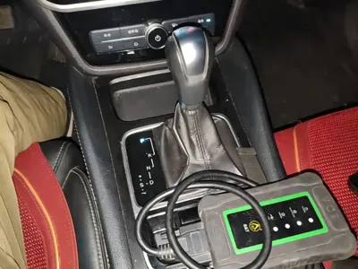 BYD MAX 2019, 120100 км, за 28300 CNY - фото 21