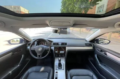 Volkswagen Passat 2015, 78900 км, за 58369.19 CNY - фото 16