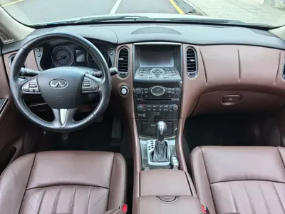 Infiniti QX50 2016, 129000 км, за 39800 CNY - фото 9
