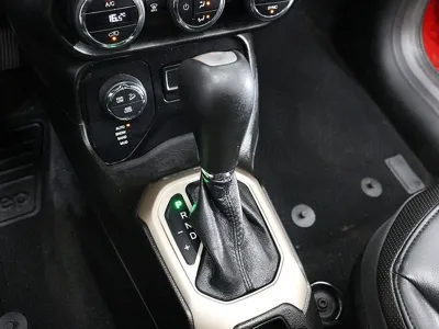Jeep Renegade 2017, 107573 км, за 7550000 KRW - фото 9