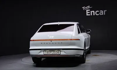Hyundai Grandeur 2026, 1673 км, за 50000000 KRW