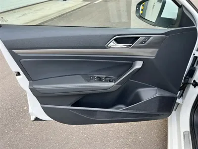 Volkswagen Lavida 2019, 40000 км, за 44600 CNY - фото 9