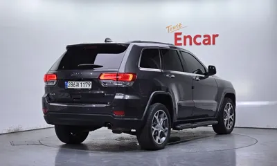 Jeep Cherokee 2021, 220833 км, за 15700000 KRW