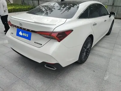 Toyota Avalon 2020, 38600 км, за 106000 CNY