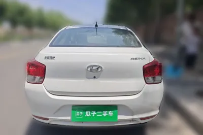 Hyundai Verna (older generation) 2017, 33900 км, за 25680.81 CNY - фото 11