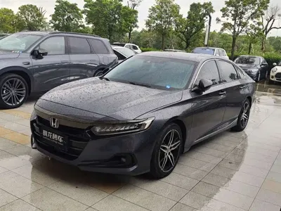 Honda Accord · 2022 год
