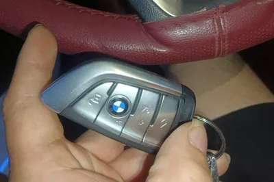 BMW 5 Series New Energy 2022, 36400 км, за 230344.11 CNY - фото 42
