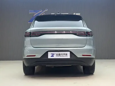 Leapmotor Leapmotor C11 2023, 29000 км, за 93800 CNY