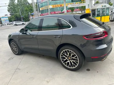 Porsche Macan 2017, 88094 км, за 37000000 KRW