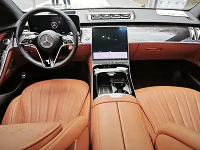 Mercedes-Benz S-Class 2022, 40000 км, за 586000 CNY - фото 6