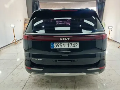 Kia Canival 2023, 95531 км, за 24500000 KRW