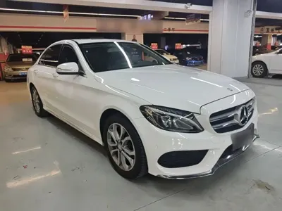 Mercedes-Benz C-Class 2016, 61500 км, за 68200 CNY