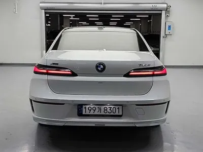 BMW 7-Series 2023, 51128 км, за 119900000 KRW - фото 3